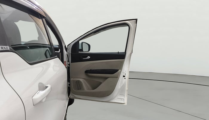 2021 Renault TRIBER RXZ, Petrol, Manual, 69,919 km, RHS Front Door