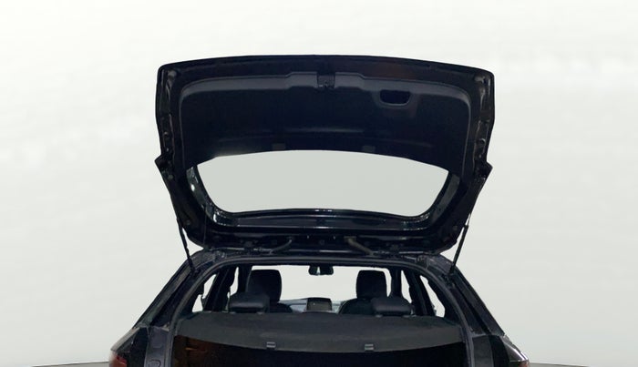 2022 Tata ALTROZ XZA PLUS DARK EDTION, Petrol, Automatic, 51,563 km, Boot Door Open