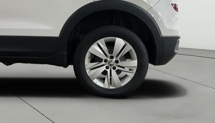 2022 Skoda KUSHAQ AMBITION 1.0L TSI MT, Petrol, Manual, 65,634 km, Left Rear Wheel