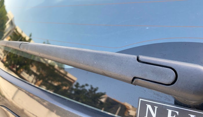 2020 Maruti S Cross ZETA AT 1.5, Petrol, Automatic, 19,943 km, Rear Wiper