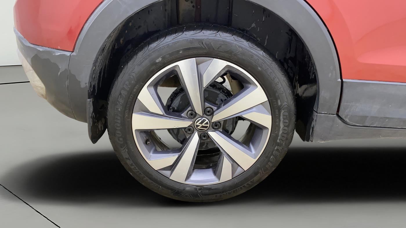 2022 Volkswagen TAIGUN TOPLINE 1.0 TSI AT, Petrol, Automatic, 44,705 km, Right Rear Wheel