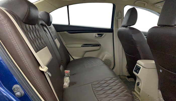 2017 Maruti Ciaz ALPHA 1.4 PETROL, Petrol, Manual, 35,365 km, Right Side Rear Door Cabin