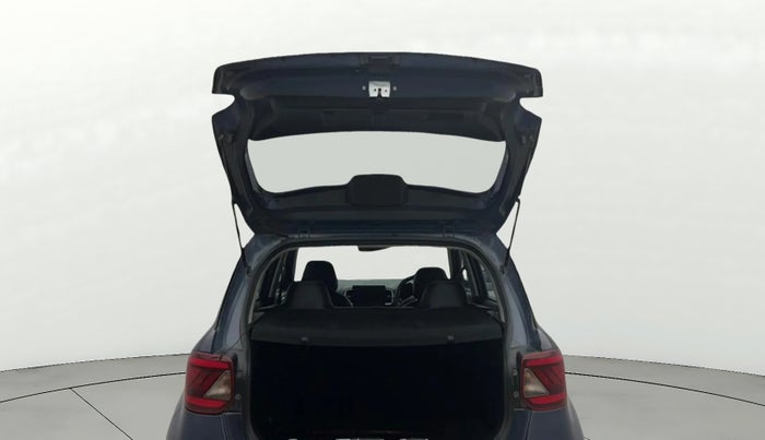 2020 Hyundai VENUE S 1.2, Petrol, Manual, 75,321 km, Boot Door Open