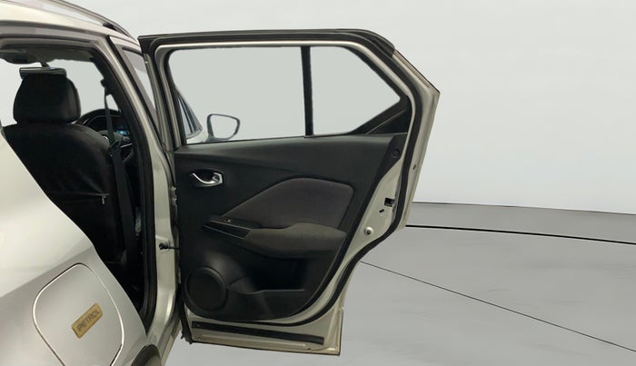 2021 Nissan Kicks XV 1.5, Petrol, Manual, 18,531 km, RHS Rear Door