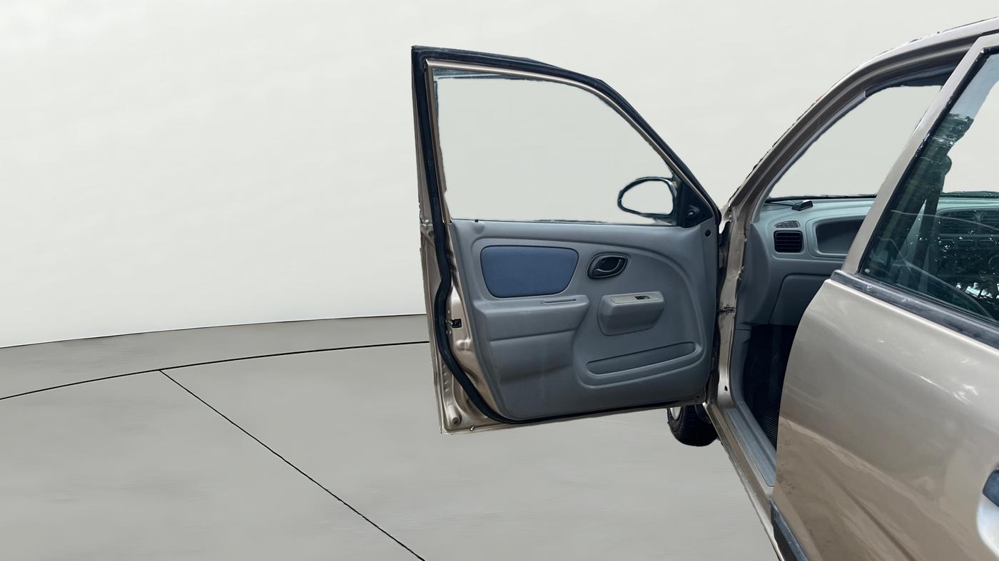 2013 Maruti Alto K10 VXI, Petrol, Manual, 45,404 km, LHS Front Door