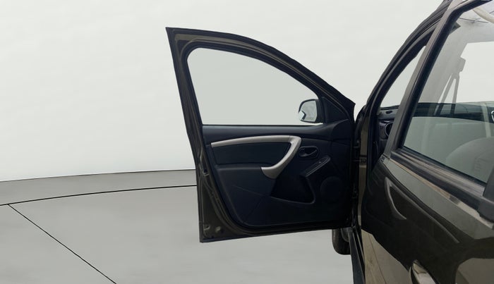 2020 Renault Duster RXS 1.3 TURBO PETROL CVT, Petrol, Automatic, 58,317 km, LHS Front Door