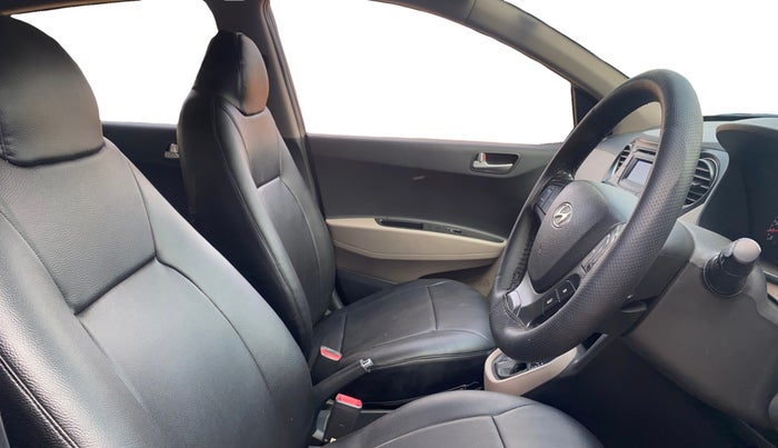 2014 Hyundai Grand i10 ASTA AT 1.2 KAPPA VTVT, Petrol, Automatic, 1,12,492 km, Right Side Front Door Cabin