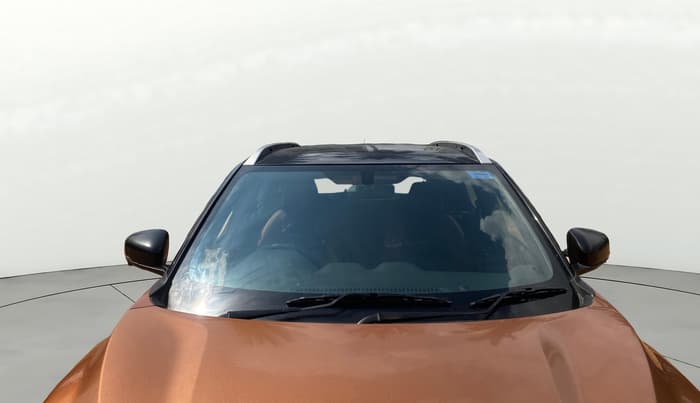 2024 Nissan MAGNITE Tekna B4D 1.0 Petrol AMT Dual Tone, Petrol, Automatic, 5,386 km, Front Windshield