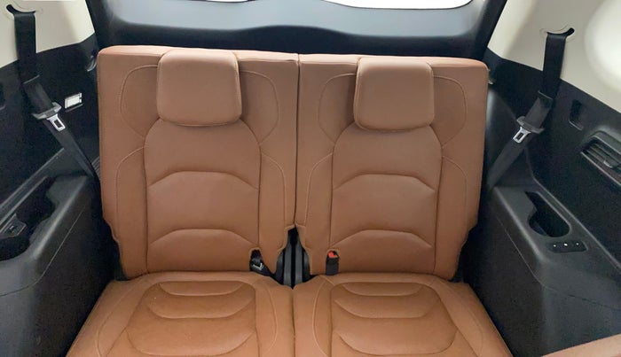 2020 MG HECTOR PLUS SHARP 2.0 DIESEL TURBO MT 6-STR, Diesel, Manual, 66,744 km, Third Seat Row ( optional )