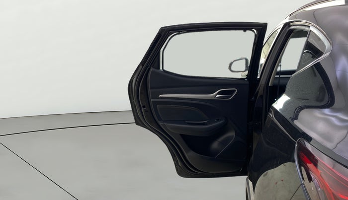 2023 MG ASTOR  SMART BLACK STORM EDITION CVT, Petrol, Automatic, 34,282 km, LHS Rear Door