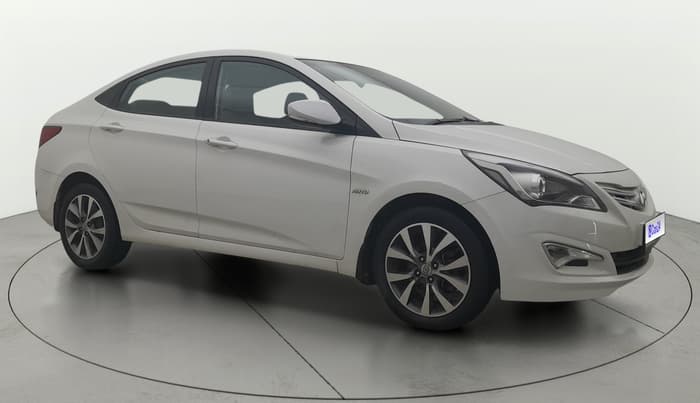 2016 Hyundai Verna FLUIDIC 1.6 VTVT S O AT, Petrol, Automatic, 61,032 km, Right Front Diagonal