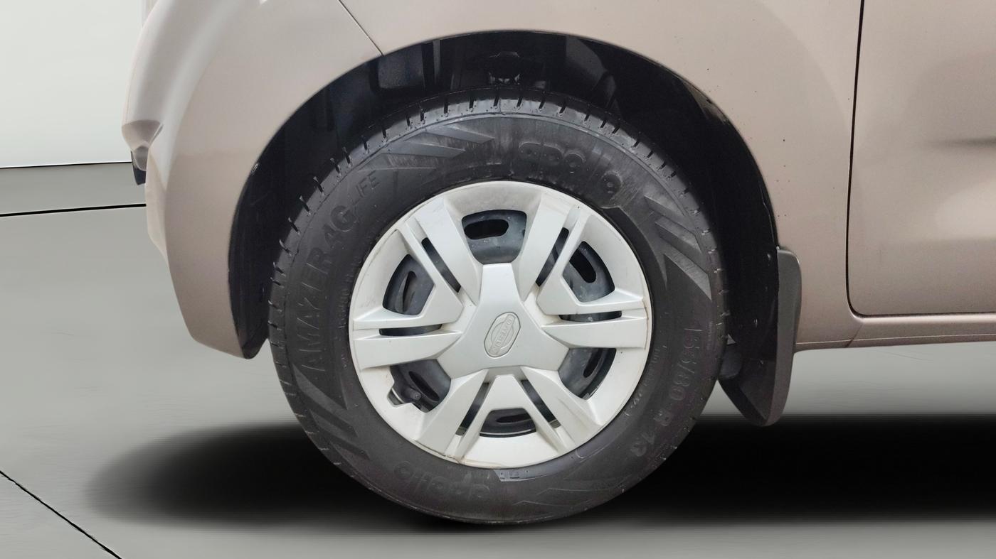 2018 Datsun Redi Go S 1.0 AMT, Petrol, Automatic, 67,800 km, Left Front Wheel