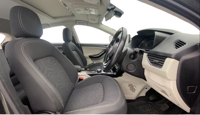 2022 Tata NEXON XZ PLUS (HS) PETROL, Petrol, Manual, 40,144 km, Right Side Front Door Cabin