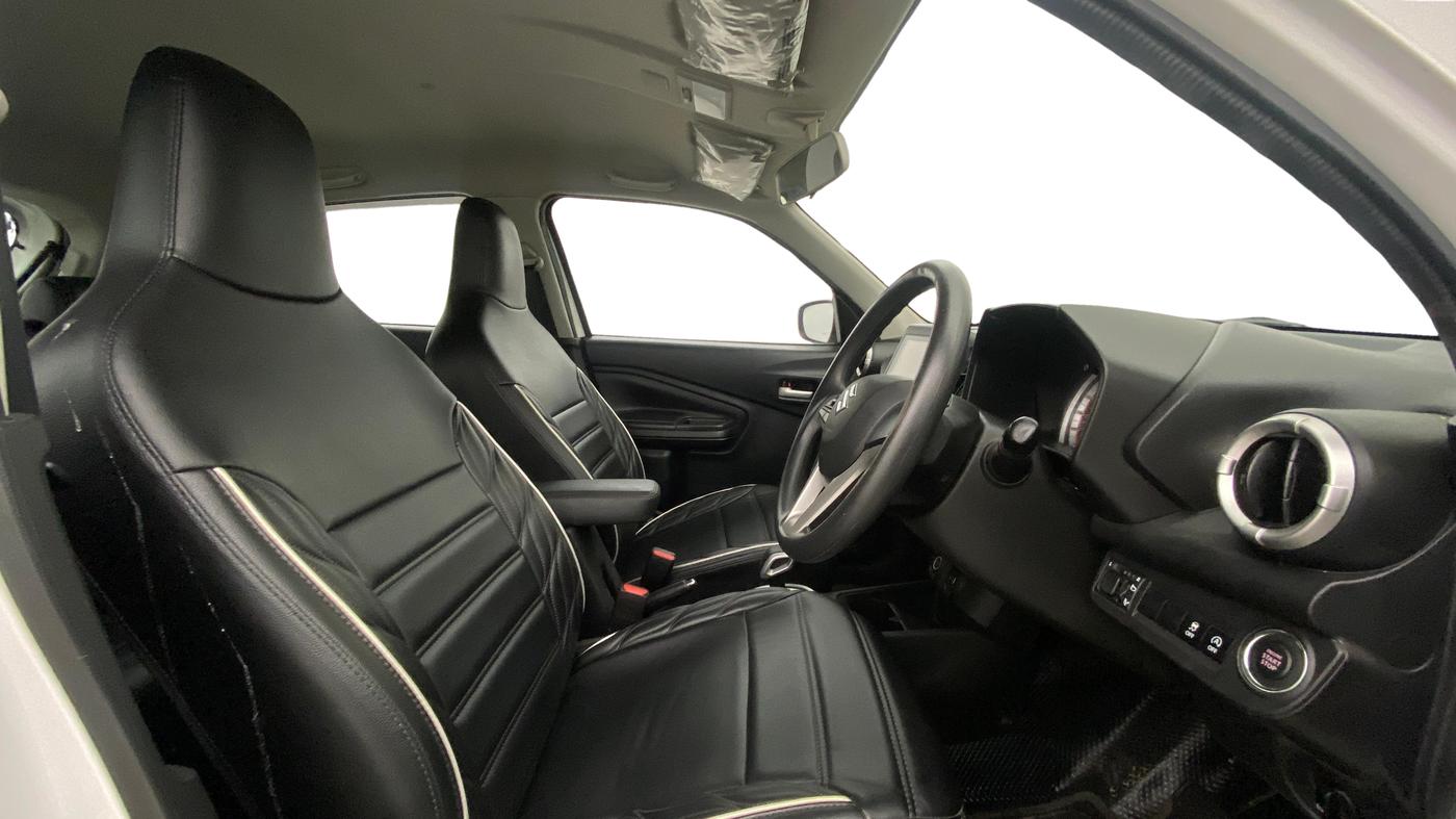 2024 Maruti Celerio ZXI PLUS AGS, Petrol, Automatic, 27,594 km, Right Side Front Door Cabin