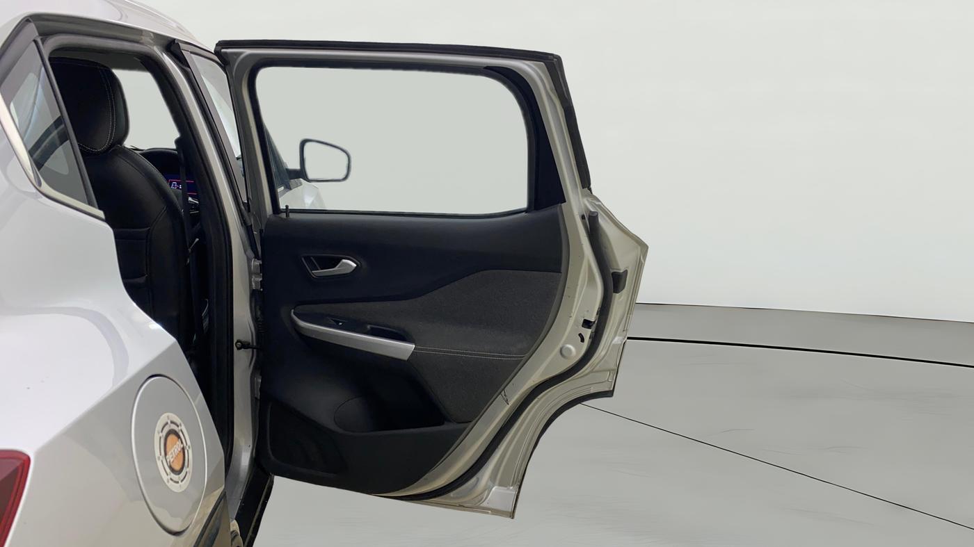 2021 Nissan MAGNITE XV PREMIUM, CNG, Manual, 39,567 km, RHS Rear Door