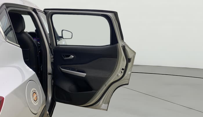 2021 Nissan MAGNITE XV PREMIUM, CNG, Manual, 39,567 km, RHS Rear Door