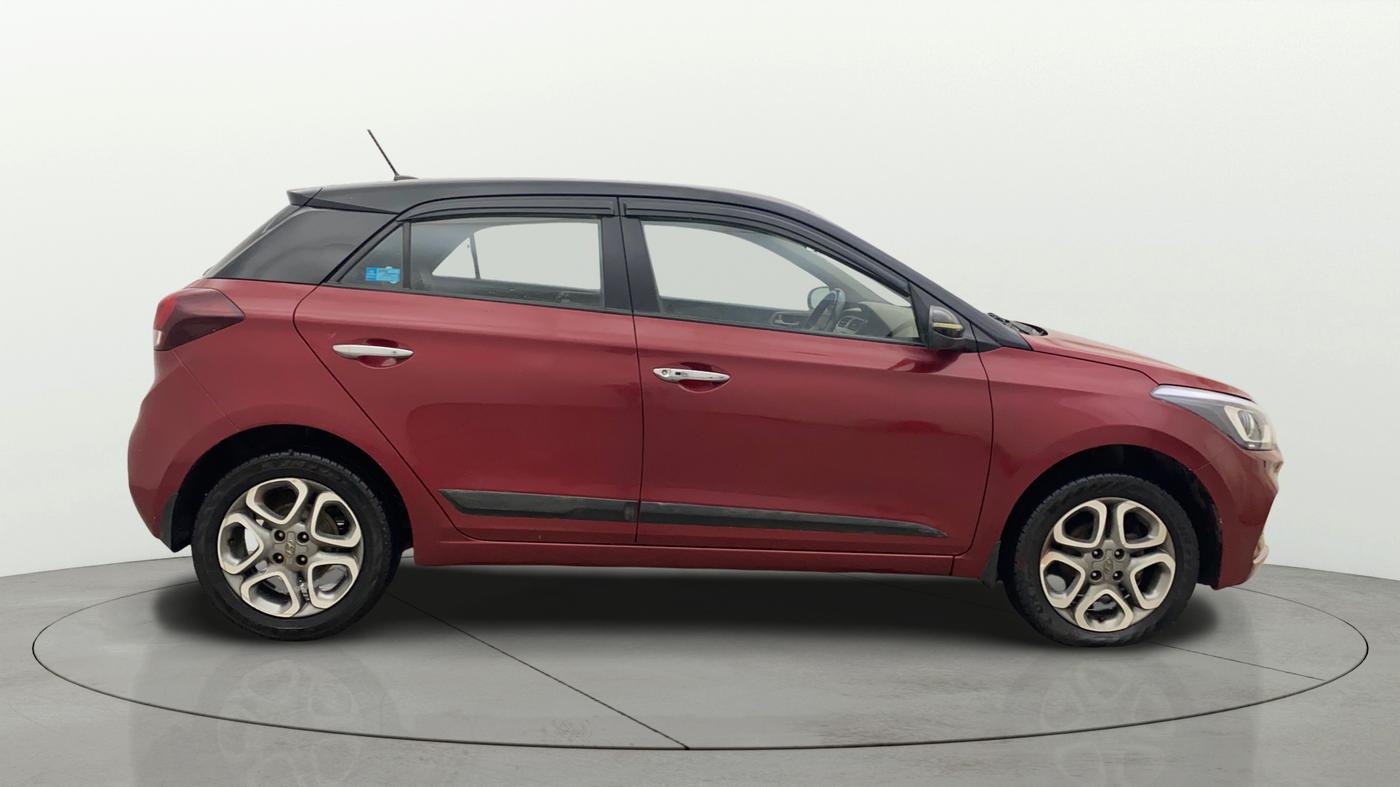 2019 Hyundai Elite i20 ASTA (O) CVT, Petrol, Automatic, 1,12,511 km, Right Side View