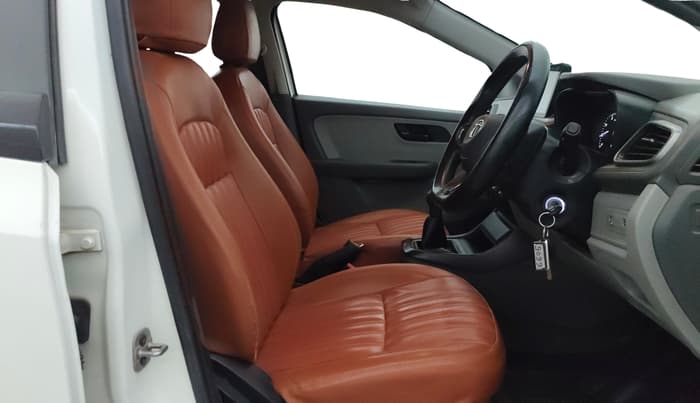 2020 Tata ALTROZ XE PETROL, Petrol, Manual, 80,255 km, Right Side Front Door Cabin