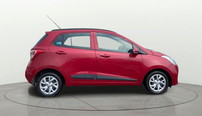 2017 Hyundai Grand i10 SPORTZ (O) 1.2 KAPPA VTVT, Petrol, Manual, 76,949 km, Right Side View
