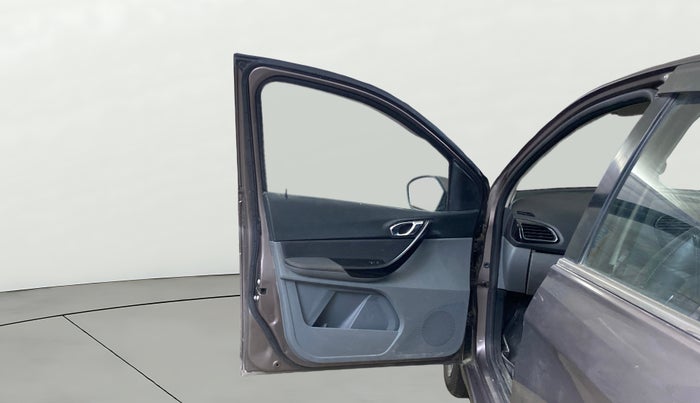 2017 Tata TIGOR XZ PETROL, Petrol, Manual, 99,921 km, LHS Front Door