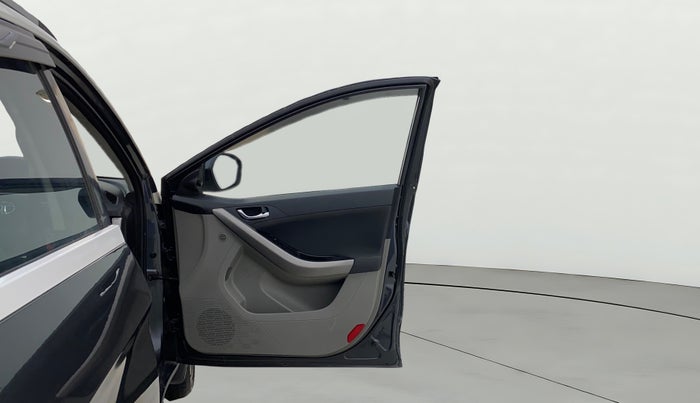 2018 Tata NEXON XZ PLUS PETROL, Petrol, Manual, 86,344 km, RHS Front Door