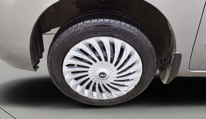 2015 Maruti Wagon R 1.0 VXI, Petrol, Manual, 29,989 km, Left Front Wheel
