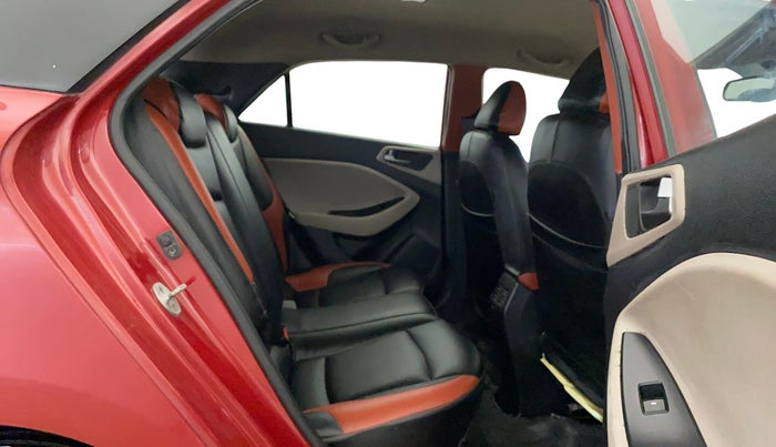 2015 Hyundai Elite i20 SPORTZ 1.2, Petrol, Manual, 54,467 km, Right Side Rear Door Cabin