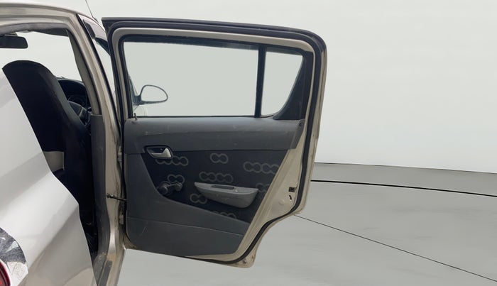 2016 Maruti Alto 800 LXI, Petrol, Manual, 1,22,112 km, RHS Rear Door