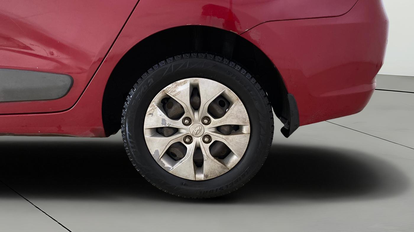 2014 Hyundai Xcent S 1.2, Petrol, Manual, 48,060 km, Left Rear Wheel