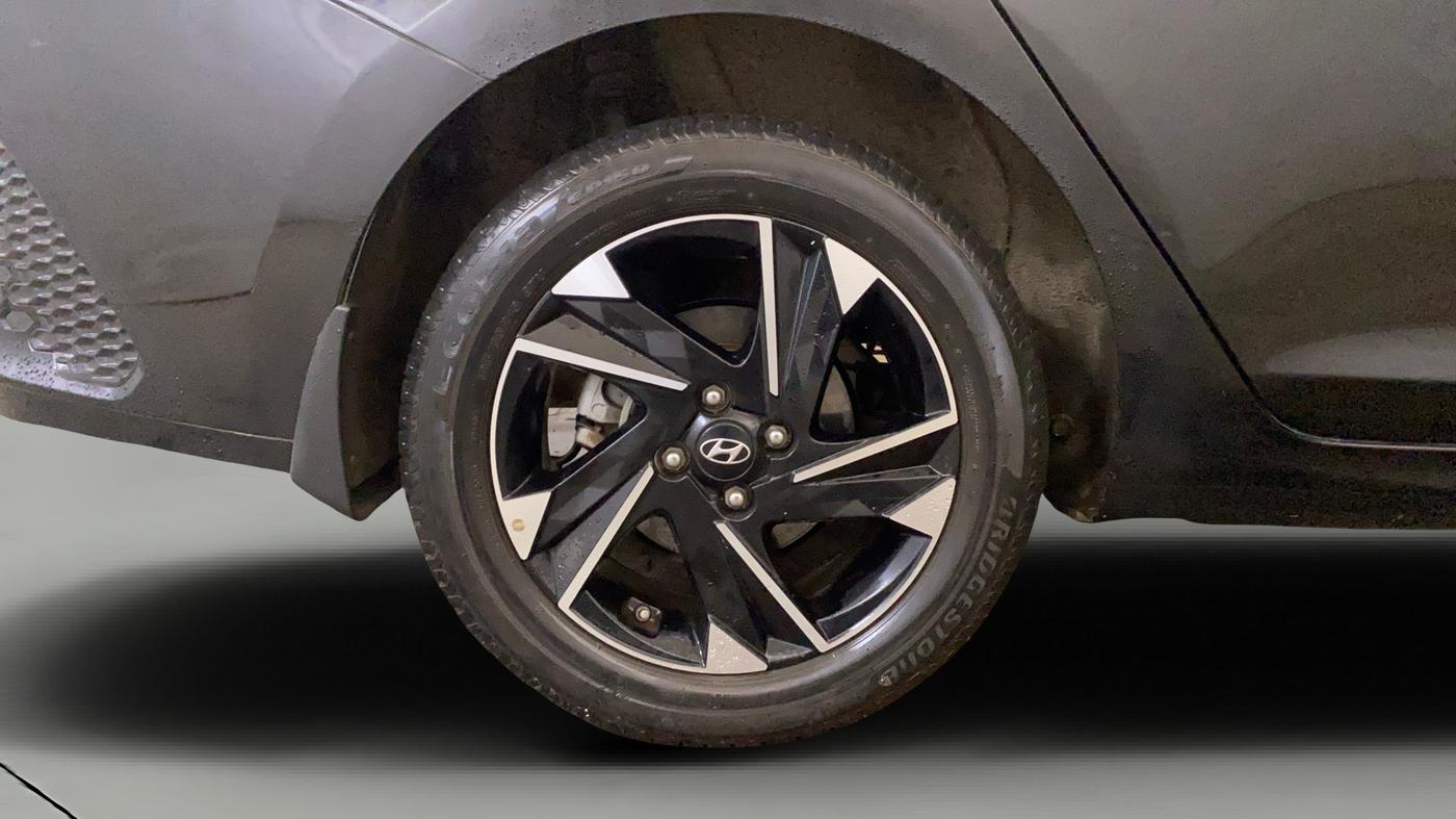 2021 Hyundai Verna SX (O) 1.0 TURBO DCT, Petrol, Automatic, 70,265 km, Right Rear Wheel