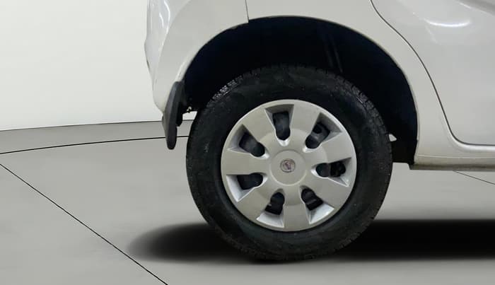 2018 Datsun Redi Go T(O) 1.0 AMT, Petrol, Automatic, 27,921 km, Right Rear Wheel