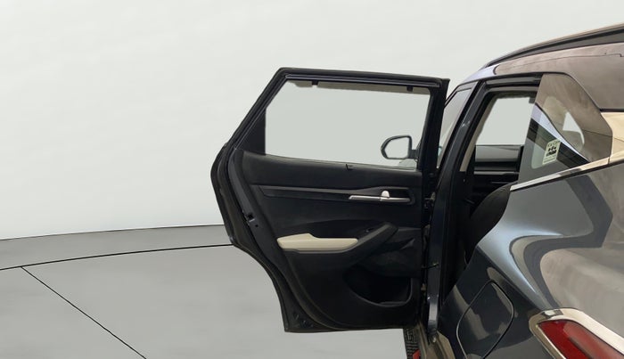 2022 KIA SELTOS HTK PLUS 1.5 IMT, Petrol, Manual, 34,293 km, LHS Rear Door