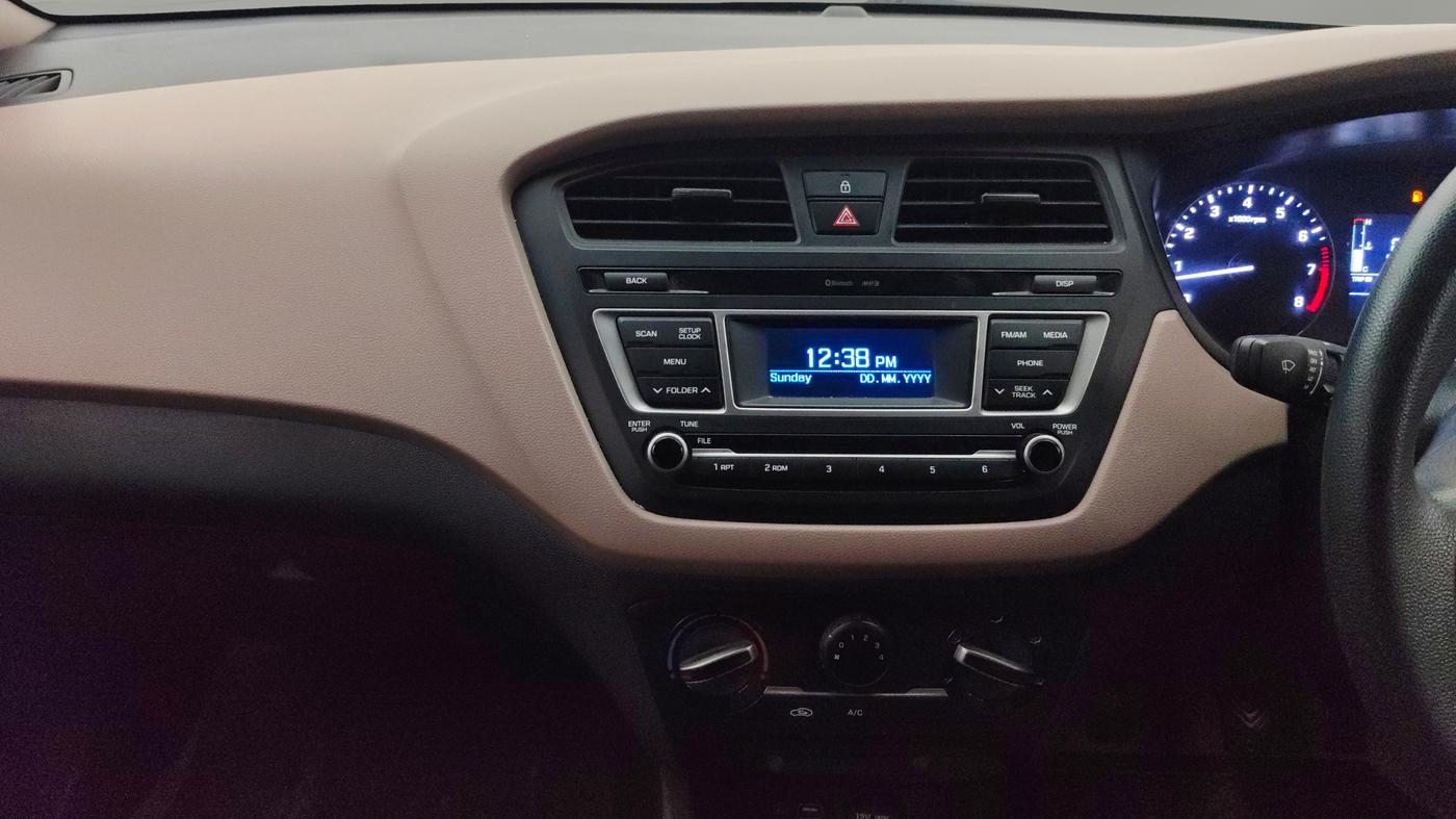 2015 Hyundai Elite i20 MAGNA 1.2, Petrol, Manual, 53,418 km, Air Conditioner