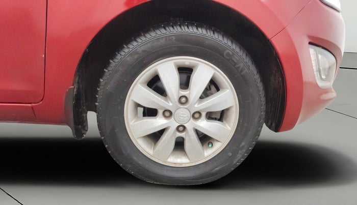 2014 Hyundai i20 SPORTZ 1.2, Petrol, Manual, 50,593 km, Right Front Wheel