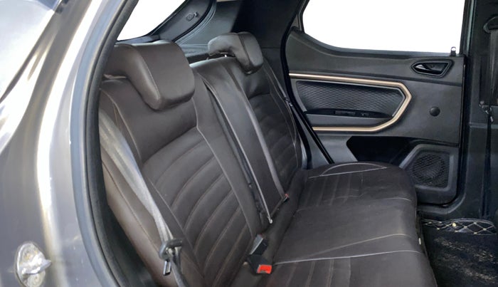 2021 Renault Kiger RXT MT, Petrol, Manual, 75,926 km, Right Side Rear Door Cabin