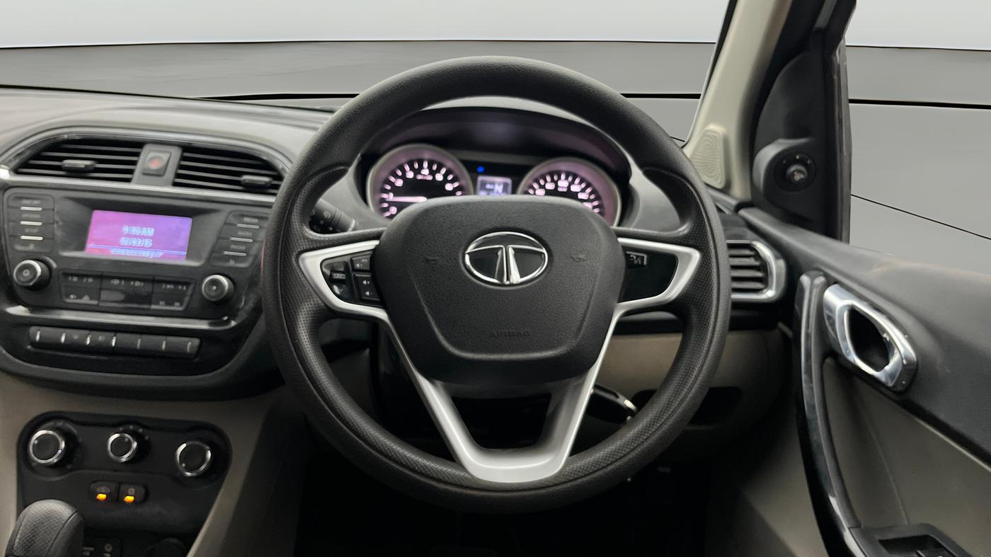 2017 Tata Tiago XZA PETROL, Petrol, Automatic, 73,472 km, Steering Wheel Close Up
