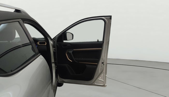 2023 Renault Kiger RXT MT, Petrol, Manual, 8,498 km, RHS Front Door