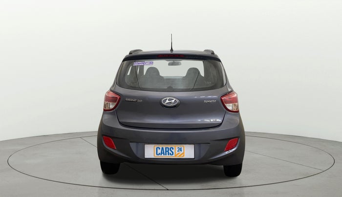 2016 Hyundai Grand i10 SPORTZ 1.2 KAPPA VTVT, Petrol, Manual, 65,801 km, Back/Rear