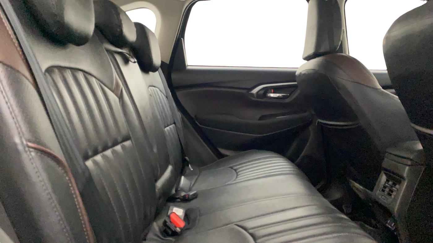 2023 Maruti Grand Vitara DELTA SMART HYBRID, Petrol, Manual, 32,773 km, Right Side Rear Door Cabin