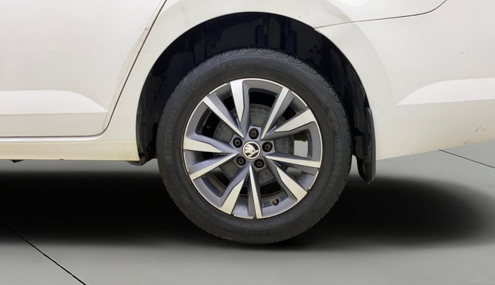 2022 Skoda SLAVIA STYLE 1.0L TSI AT, Petrol, Automatic, 41,072 km, Left Rear Wheel