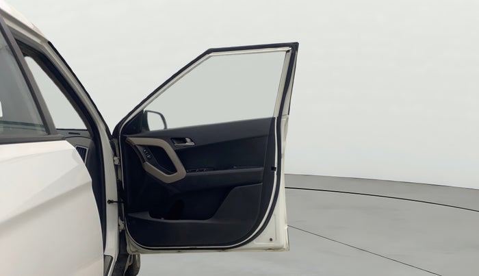 2016 Hyundai Creta SX 1.6 DIESEL, Diesel, Manual, 65,988 km, RHS Front Door