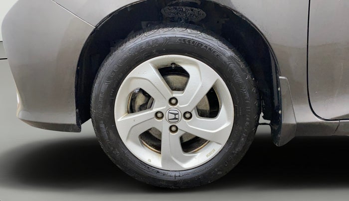2016 Honda City 1.5L I-VTEC V MT, Petrol, Manual, 1,17,288 km, Left Front Wheel