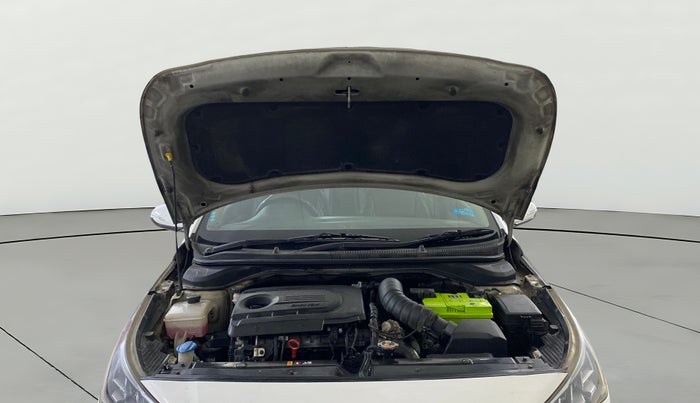 2021 Hyundai Verna SX (O) 1.5 CRDI AT, Diesel, Automatic, 1,08,132 km, Open Bonet