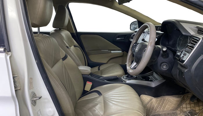 2016 Honda City 1.5L I-VTEC V MT, Petrol, Manual, 86,737 km, Right Side Front Door Cabin