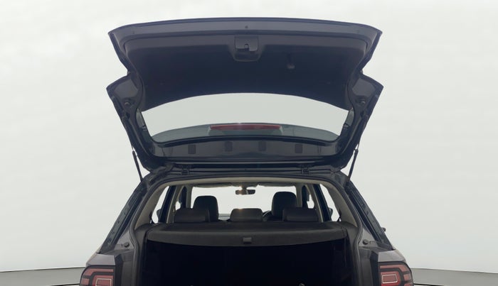 2022 Volkswagen TAIGUN TOPLINE 1.0 TSI MT, Petrol, Manual, 43,385 km, Boot Door Open