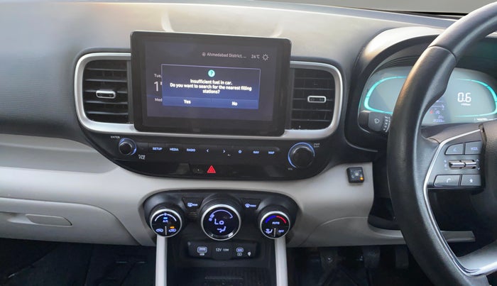 2024 Hyundai VENUE SX 1.2 PETROL, CNG, Manual, 31,232 km, Air Conditioner