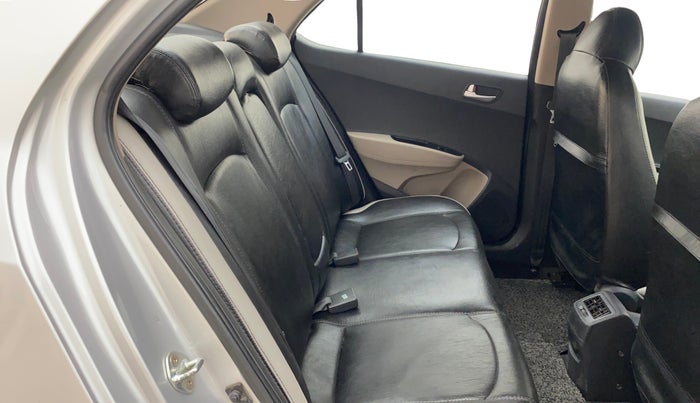 2015 Hyundai Xcent S 1.2, Petrol, Manual, 42,085 km, Right Side Rear Door Cabin