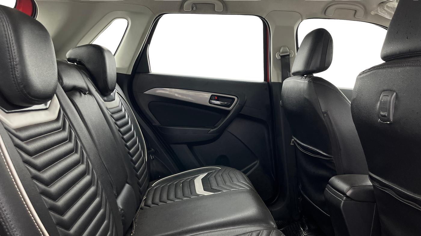 2018 Maruti Vitara Brezza ZDI, Diesel, Manual, 88,822 km, Right Side Rear Door Cabin