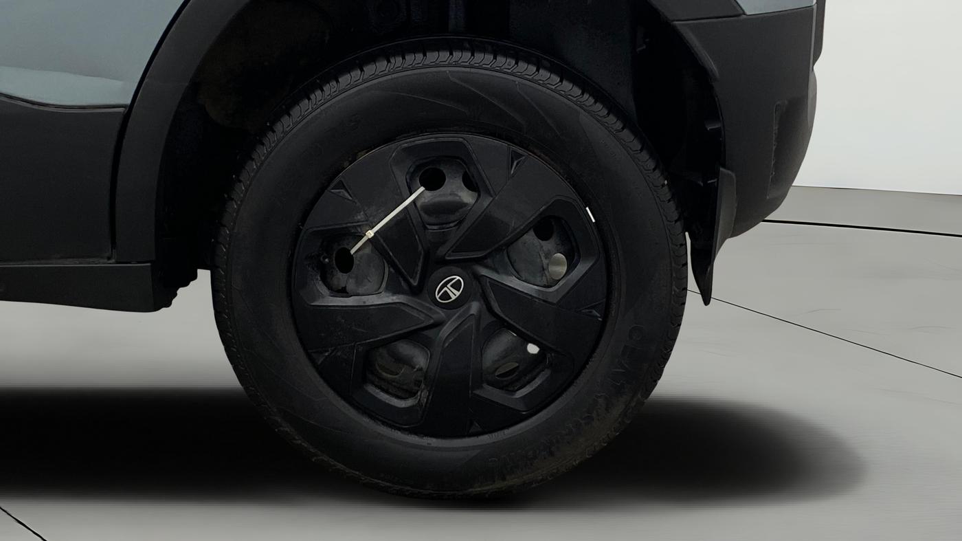 2024 Tata PUNCH ADVENTURE MT, Petrol, Manual, 14,288 km, Left Rear Wheel