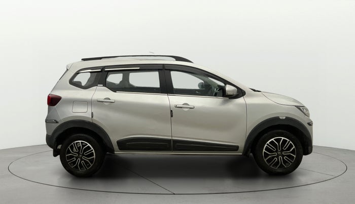 2020 Renault TRIBER RXZ, Petrol, Manual, 32,344 km, Right Side View